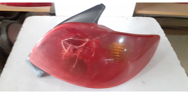 PEUGEOT 206 STOP LAMBASI SAĞ (99/03) DUYSUZ